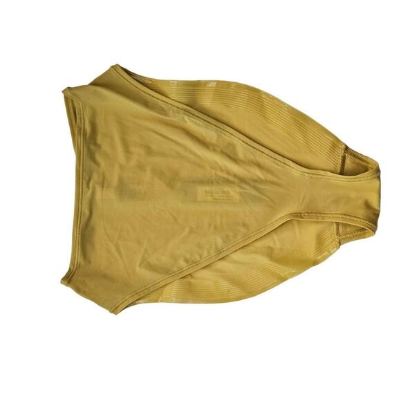 Skims hi cut panty Nwt - Picture 1 of 7